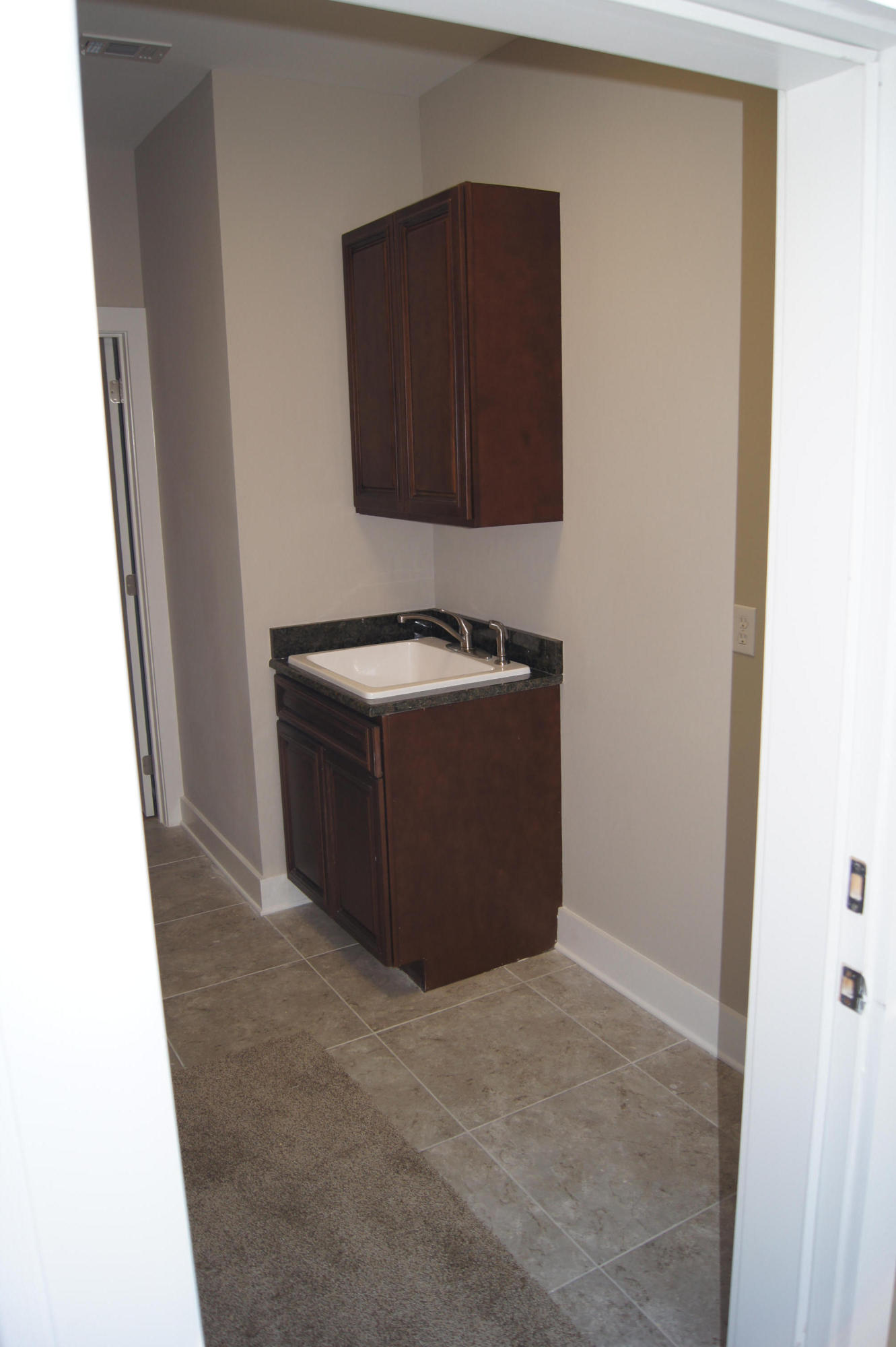 HIDDEN GROVE - Residential