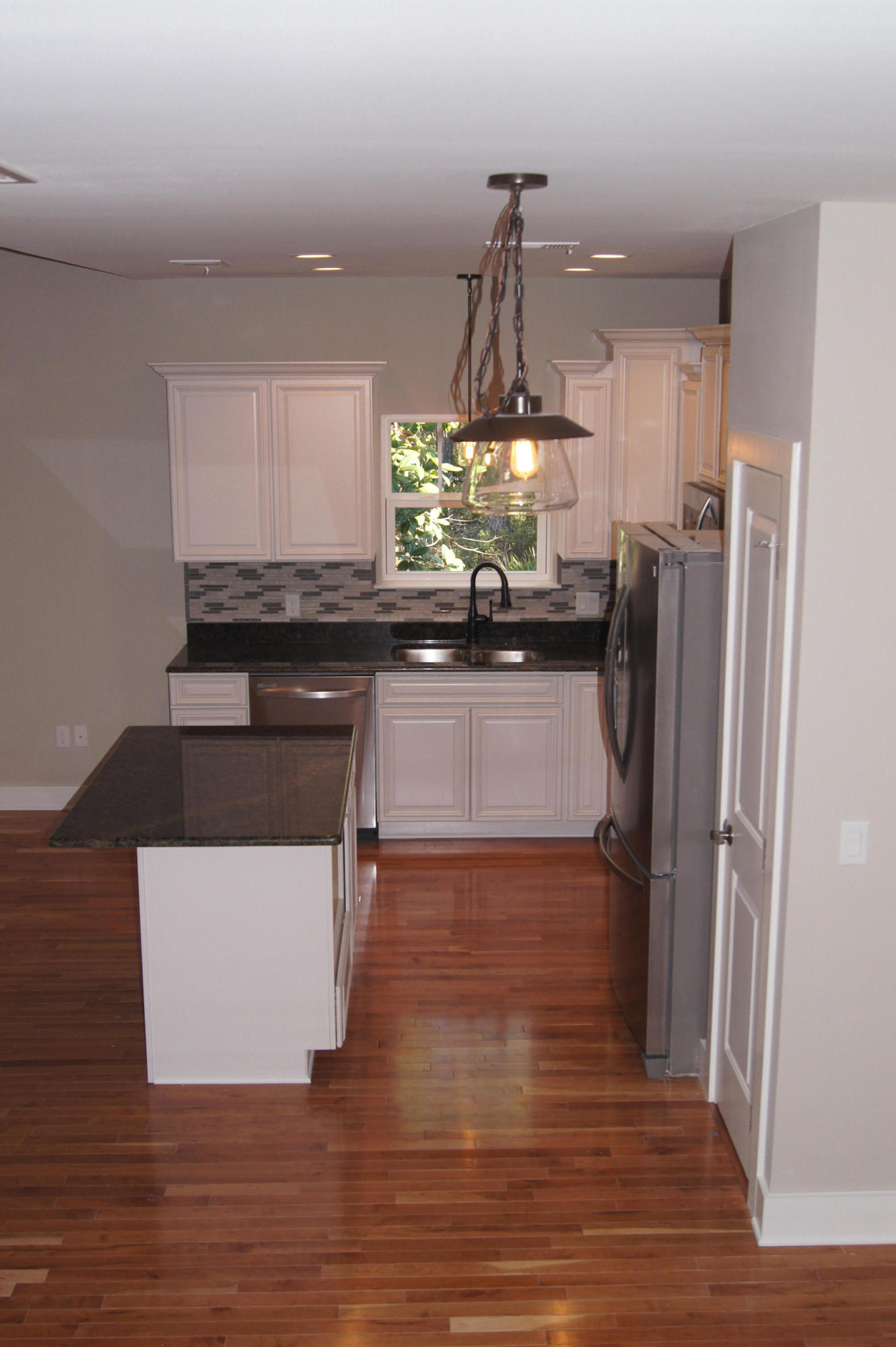 HIDDEN GROVE - Residential