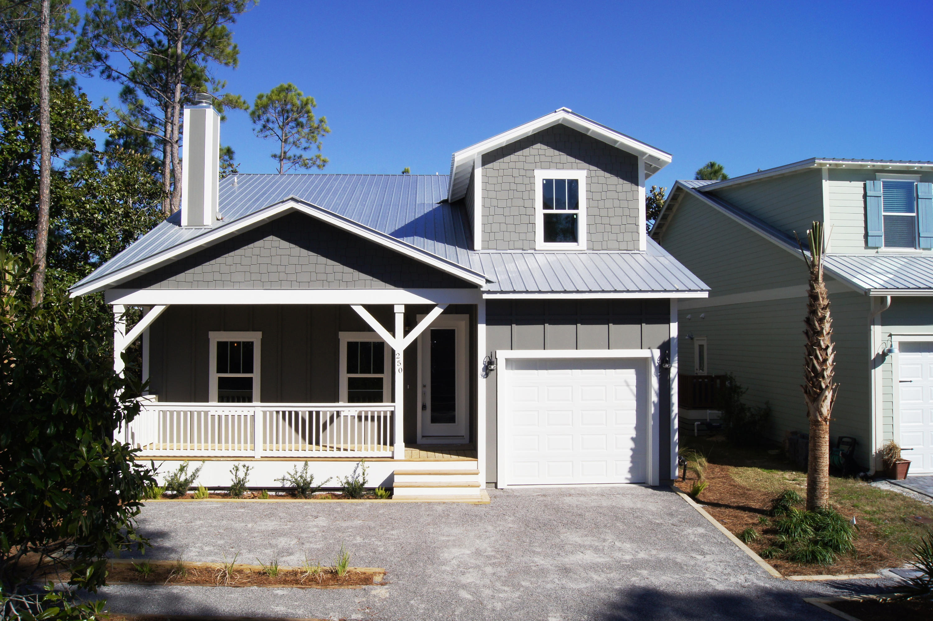 HIDDEN GROVE - Residential