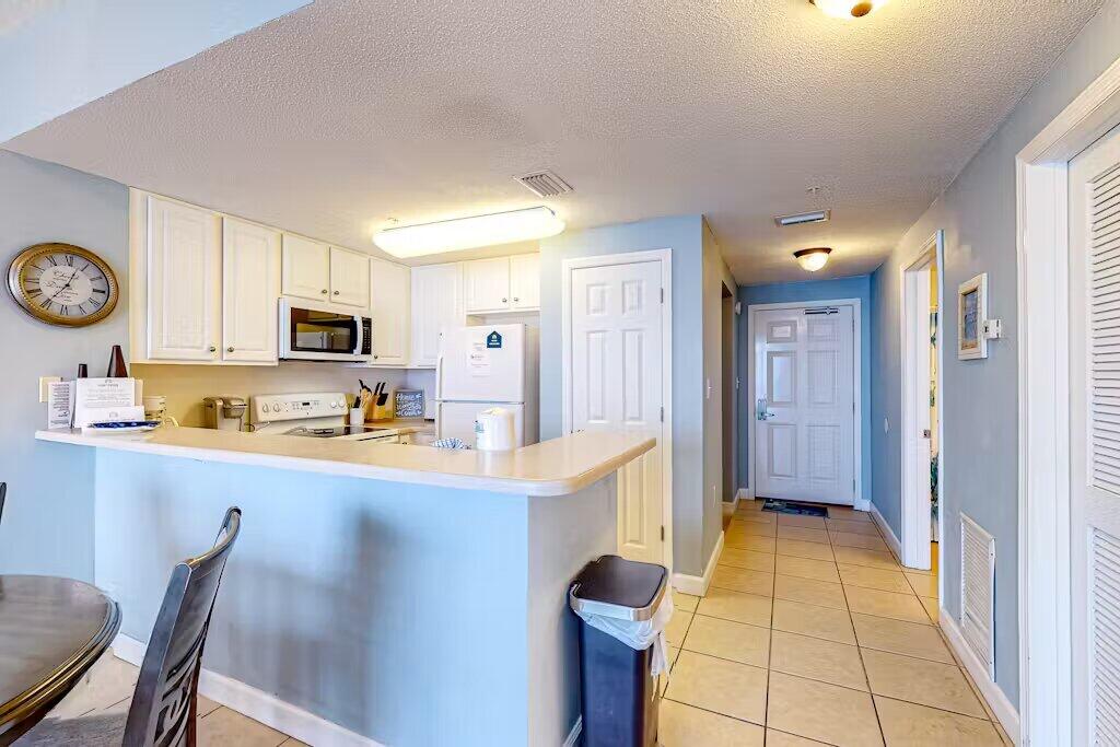 SEYCHELLES RESORT CONDO - Residential