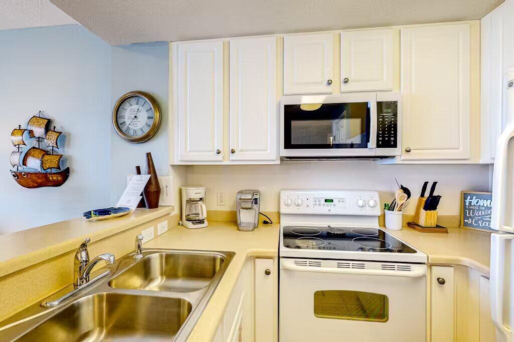 SEYCHELLES RESORT CONDO - Residential