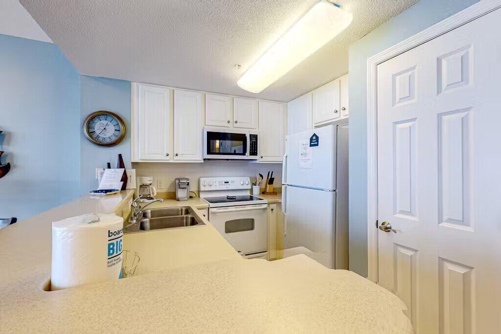 SEYCHELLES RESORT CONDO - Residential