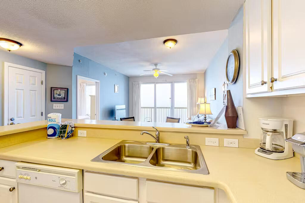 SEYCHELLES RESORT CONDO - Residential