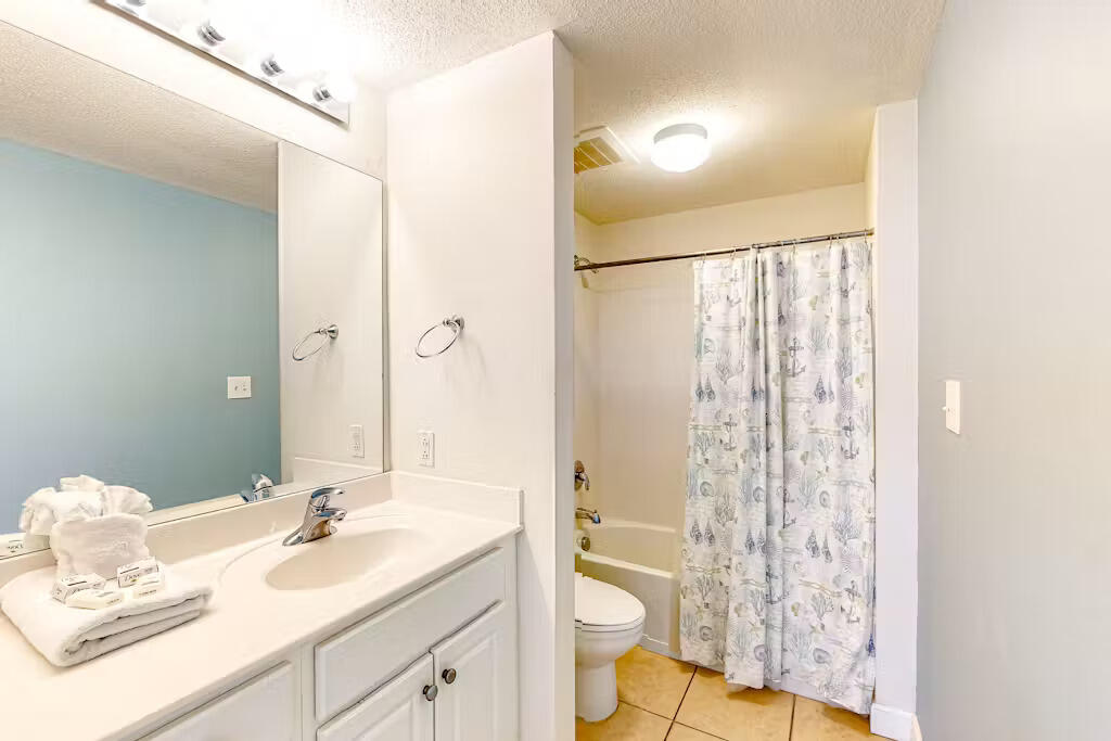 SEYCHELLES RESORT CONDO - Residential