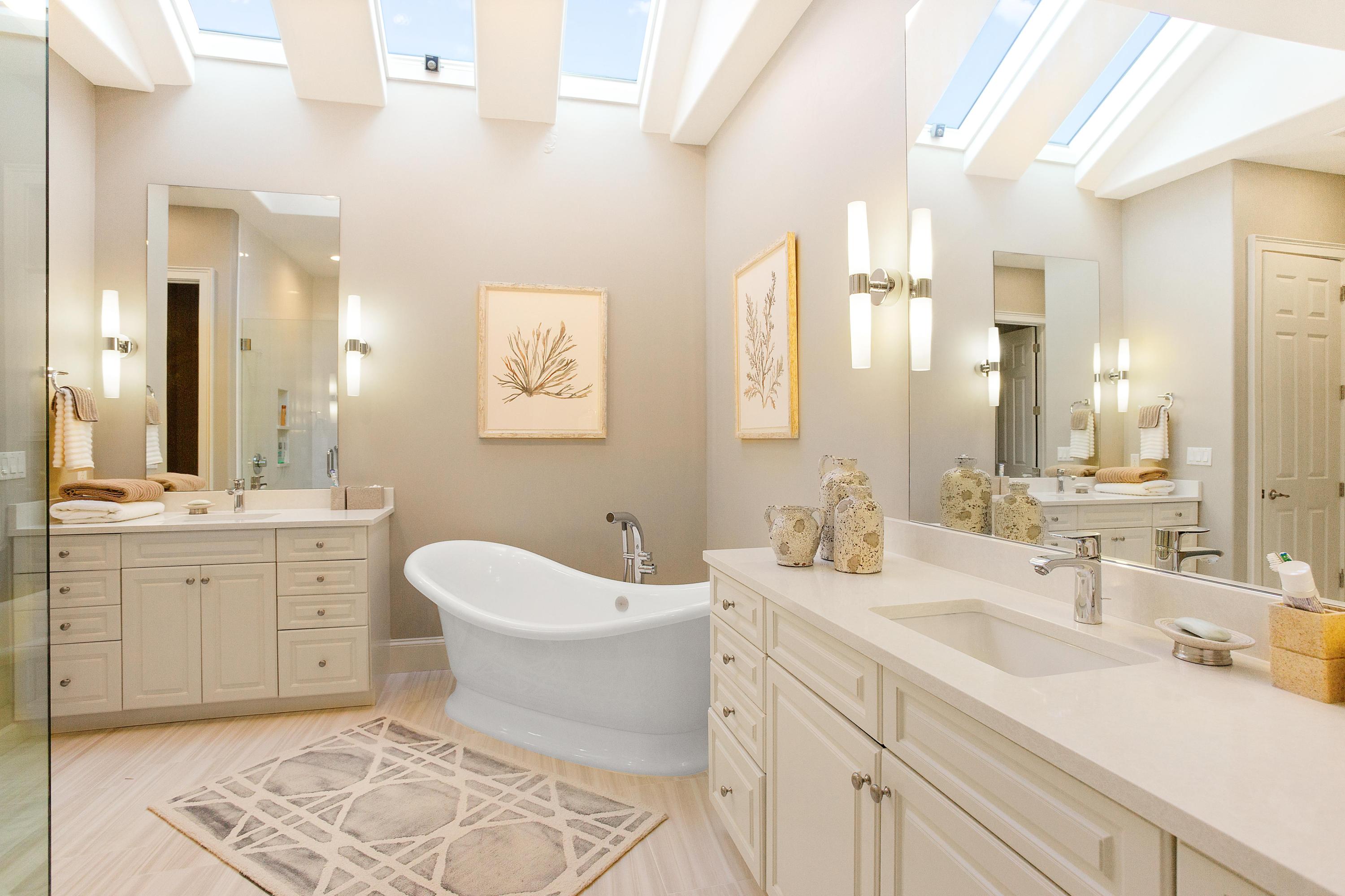 Baytowne Avenue East - Residential