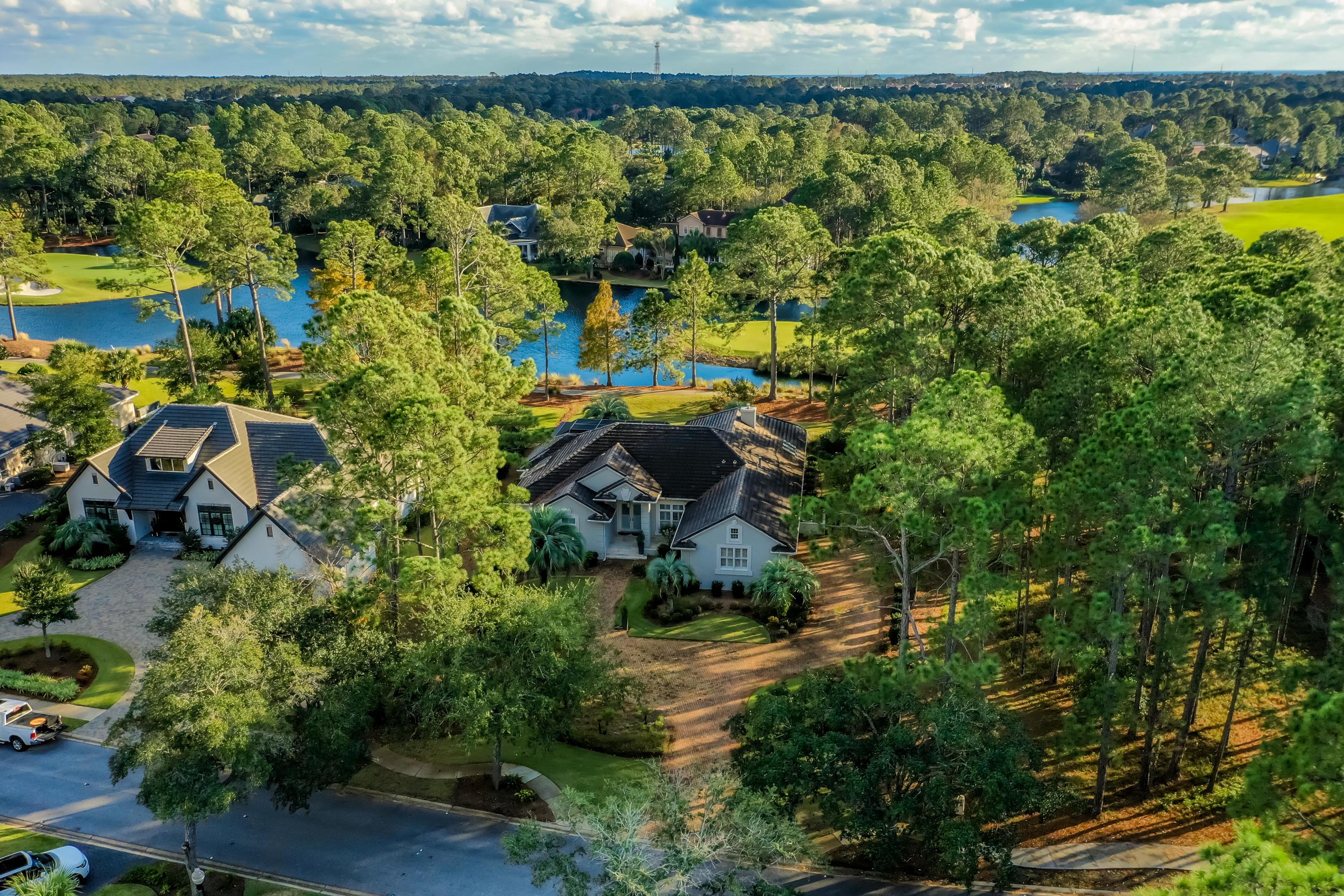 Baytowne Avenue East - Residential