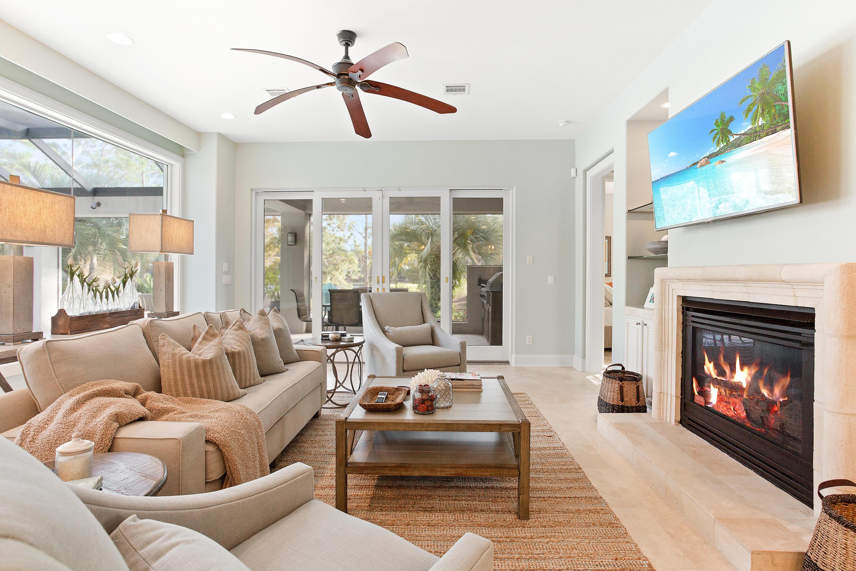 Baytowne Avenue East - Residential