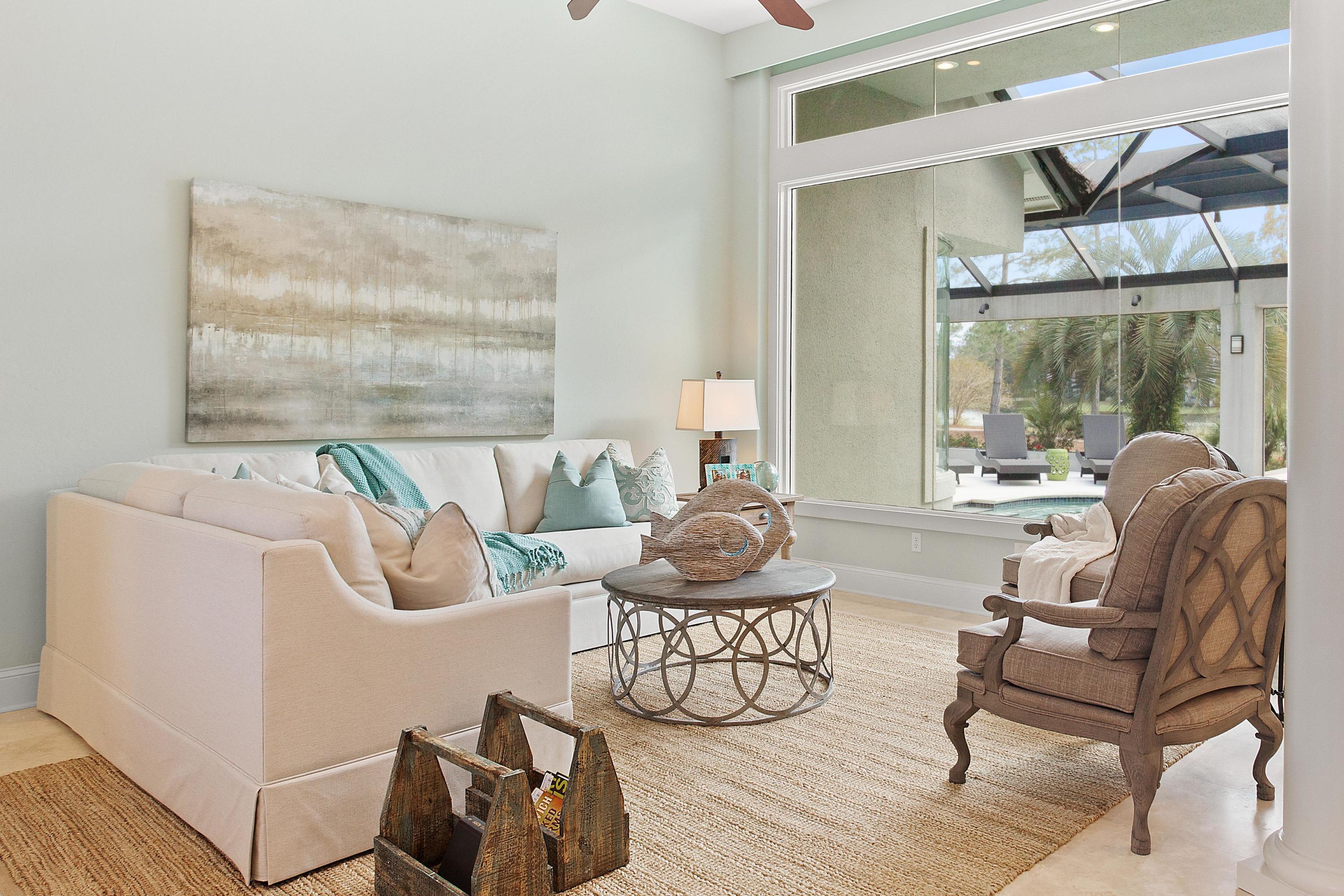 Baytowne Avenue East - Residential