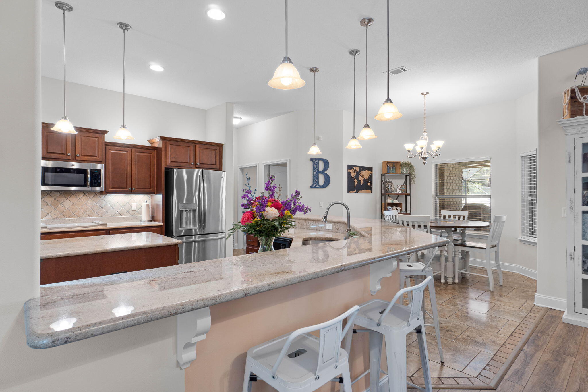 HOLLEY BY THE SEA - Residential