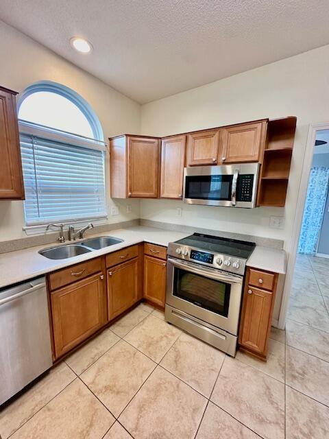 PARISH PINES - Residential Lease