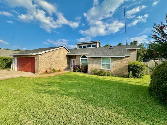 PARISH PINES - Residential Lease
