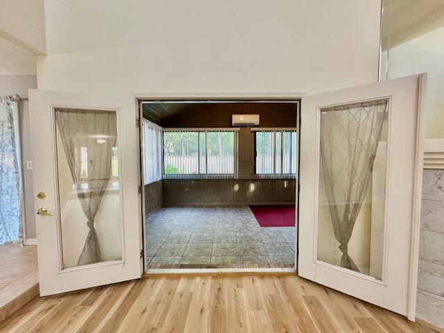 PARISH PINES - Residential Lease