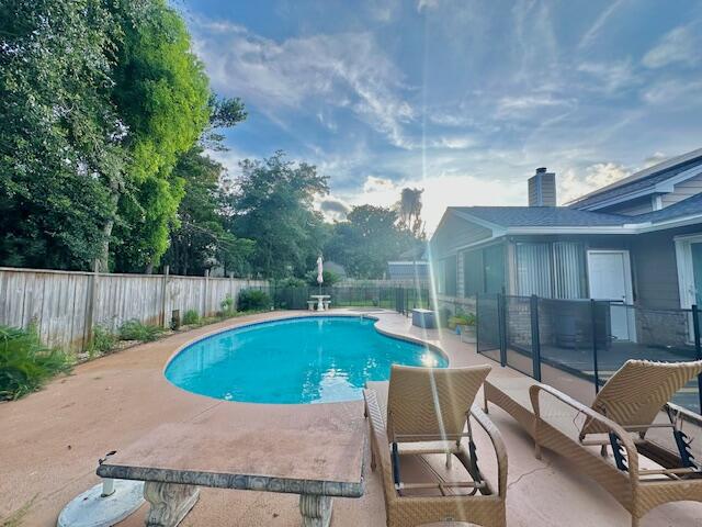 PARISH PINES - Residential Lease