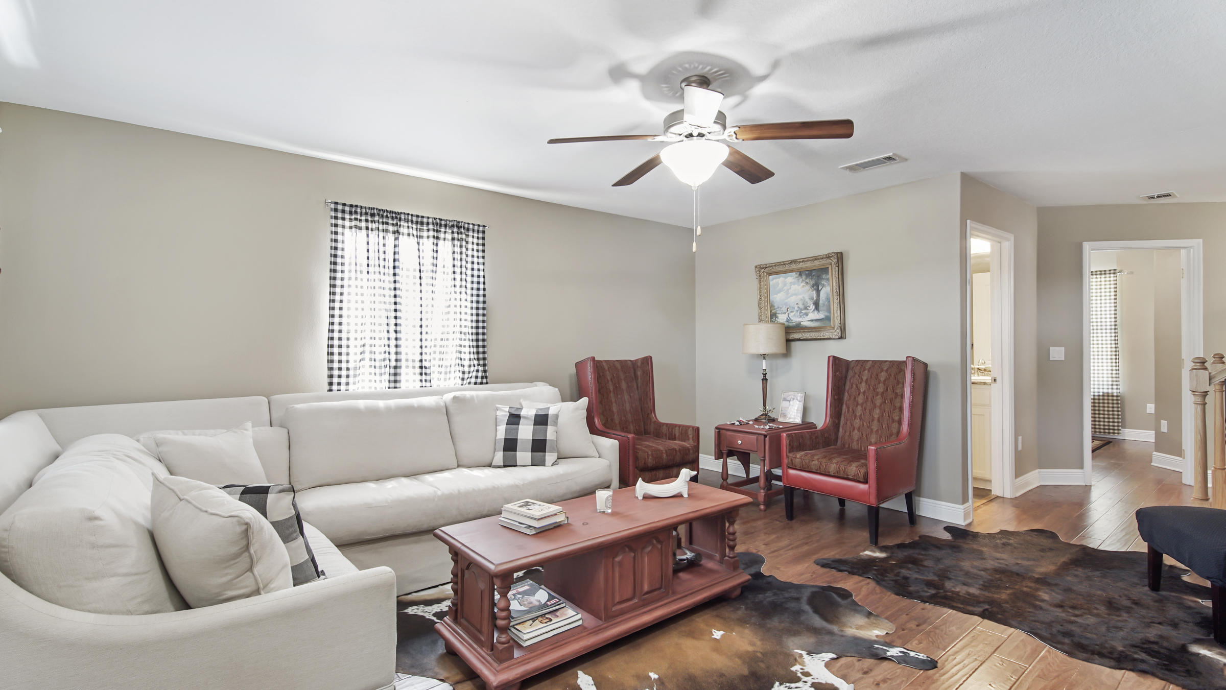 EAGLE BAY - Residential