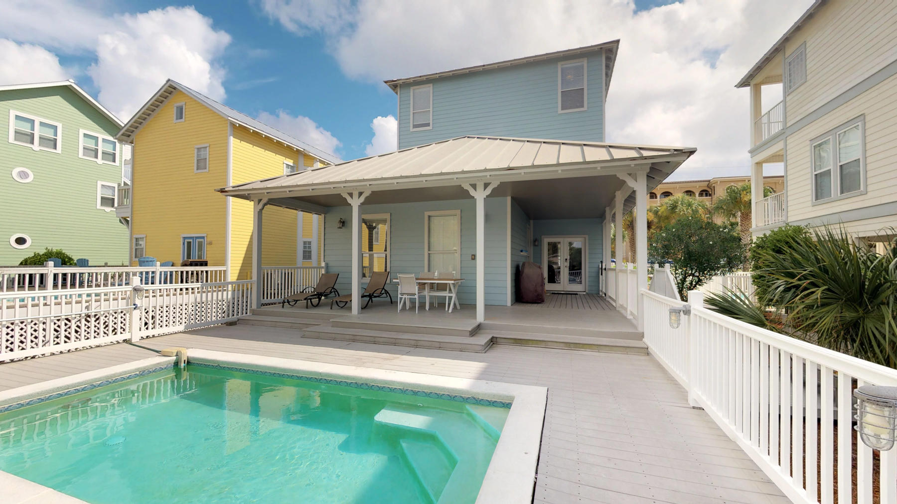 CRYSTAL BEACH - Residential