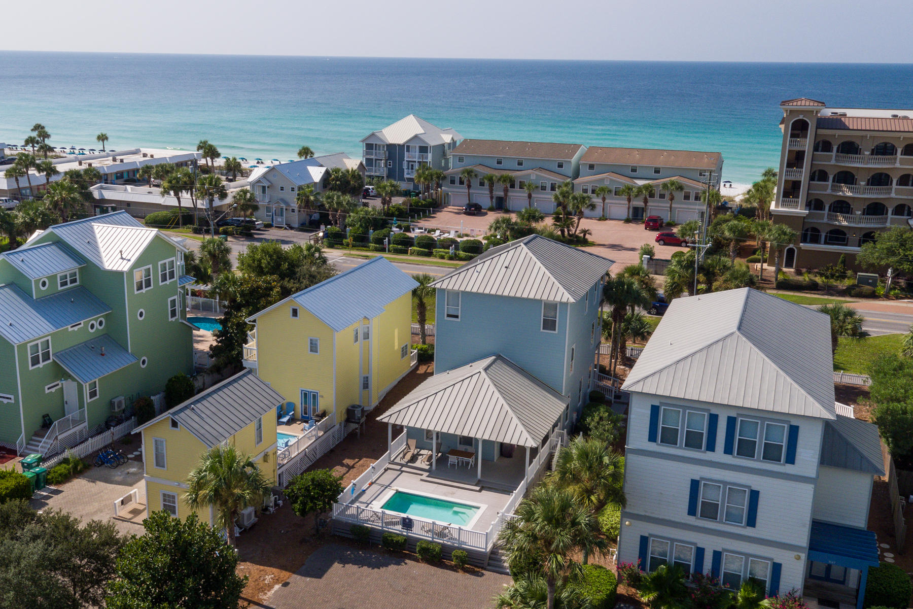 CRYSTAL BEACH - Residential