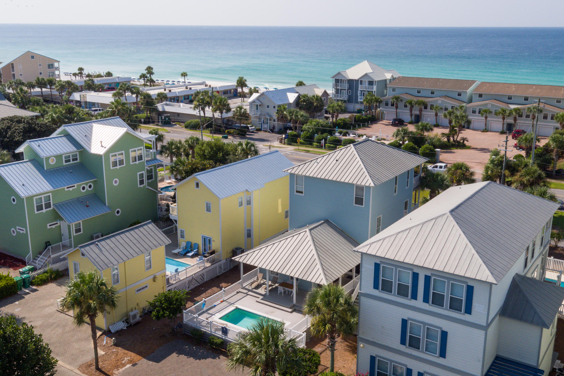 CRYSTAL BEACH - Residential