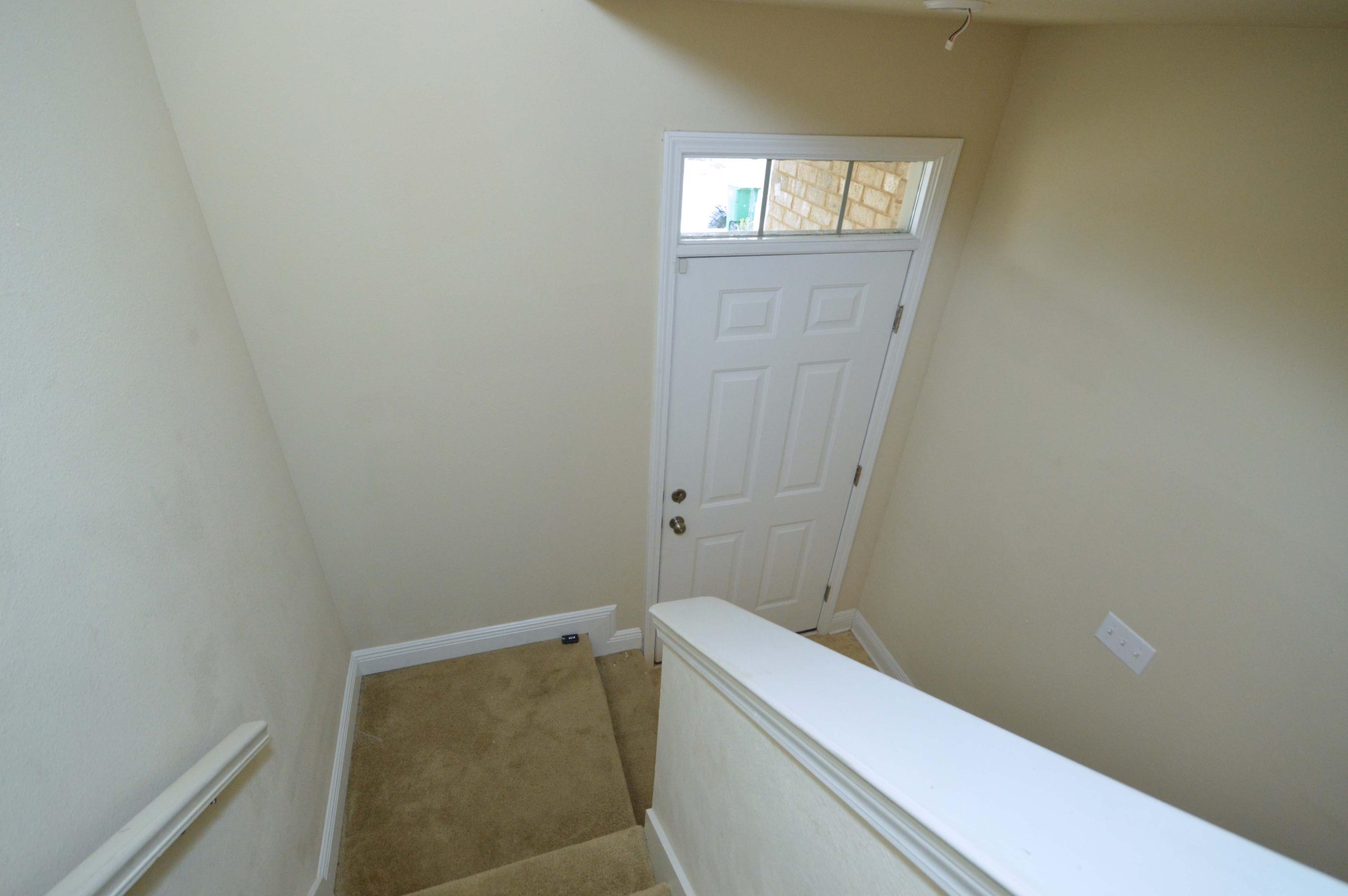 RESERVE POINTE - Residential