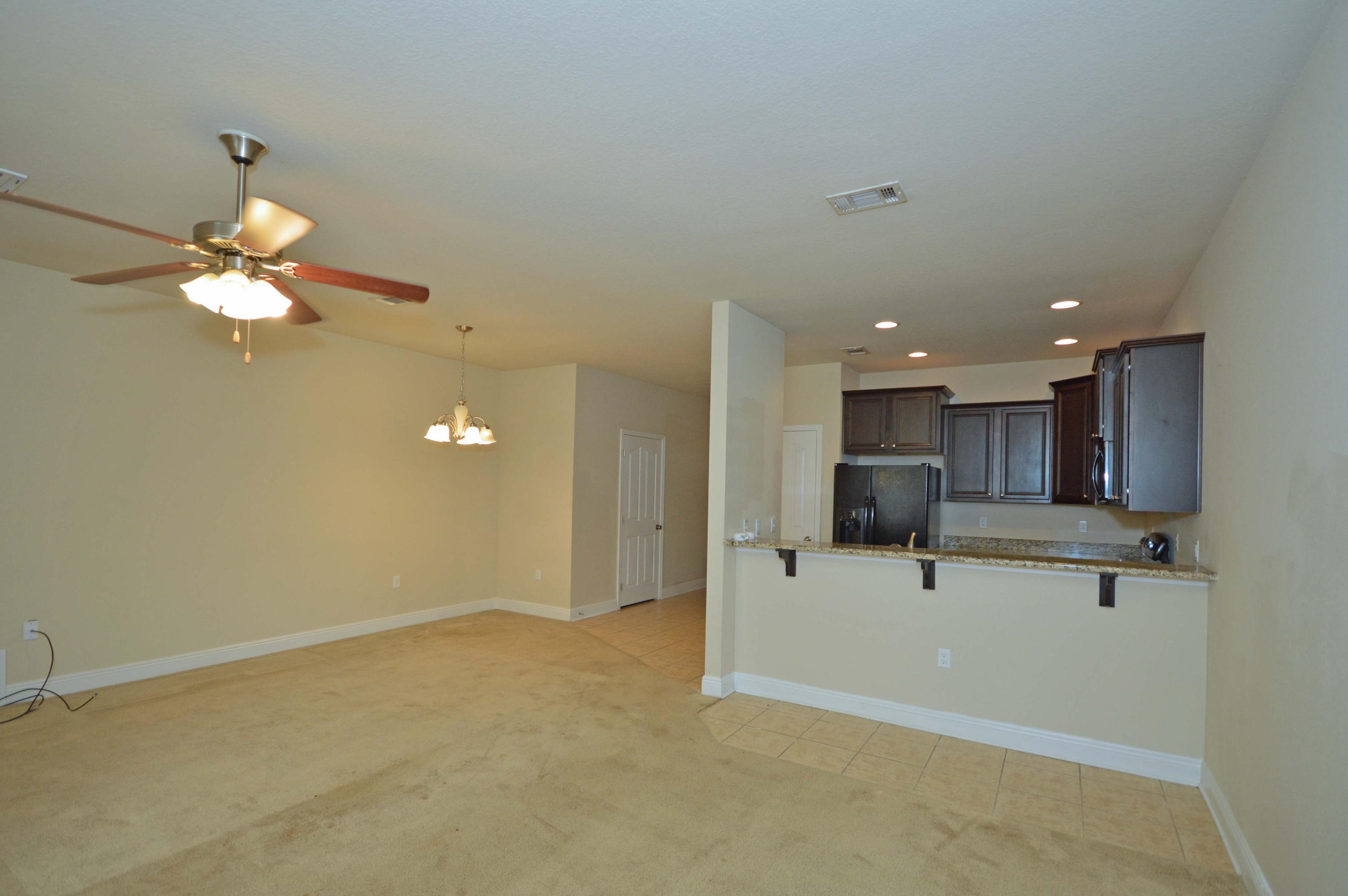 RESERVE POINTE - Residential