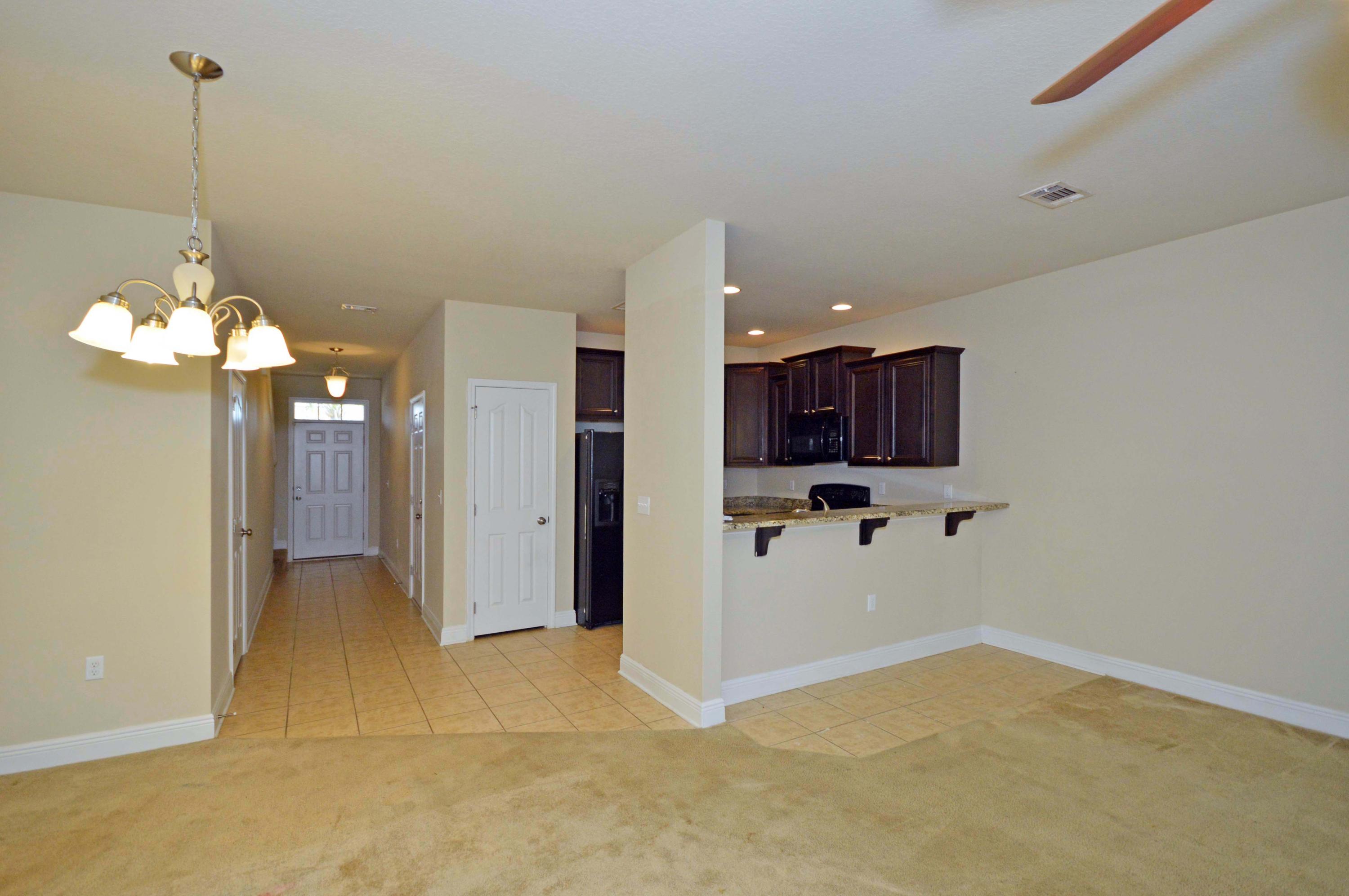 RESERVE POINTE - Residential