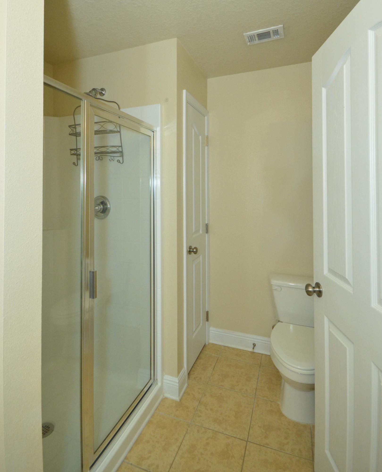 RESERVE POINTE - Residential