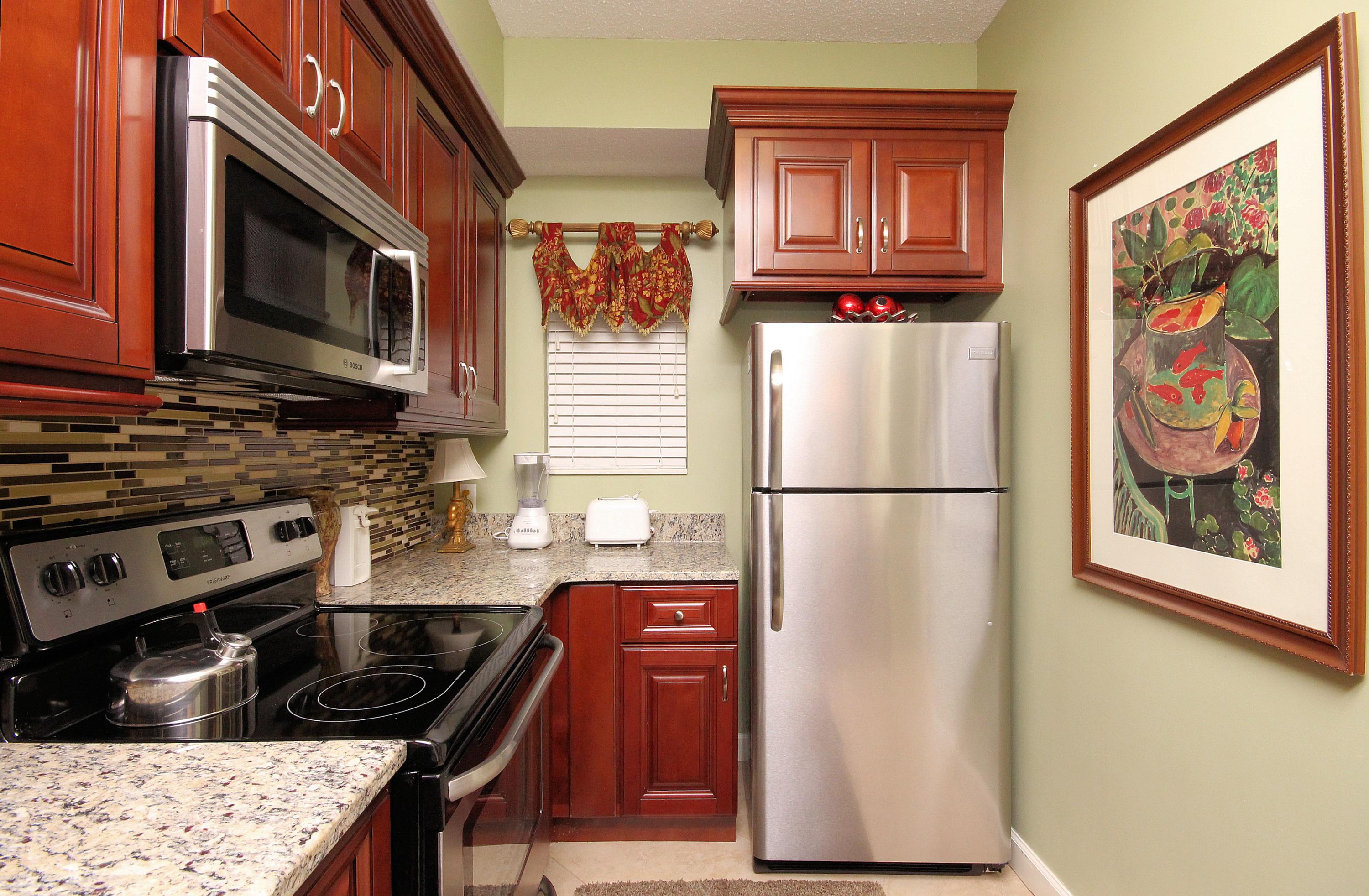 THE SUMMIT AT TOPS'L - Residential