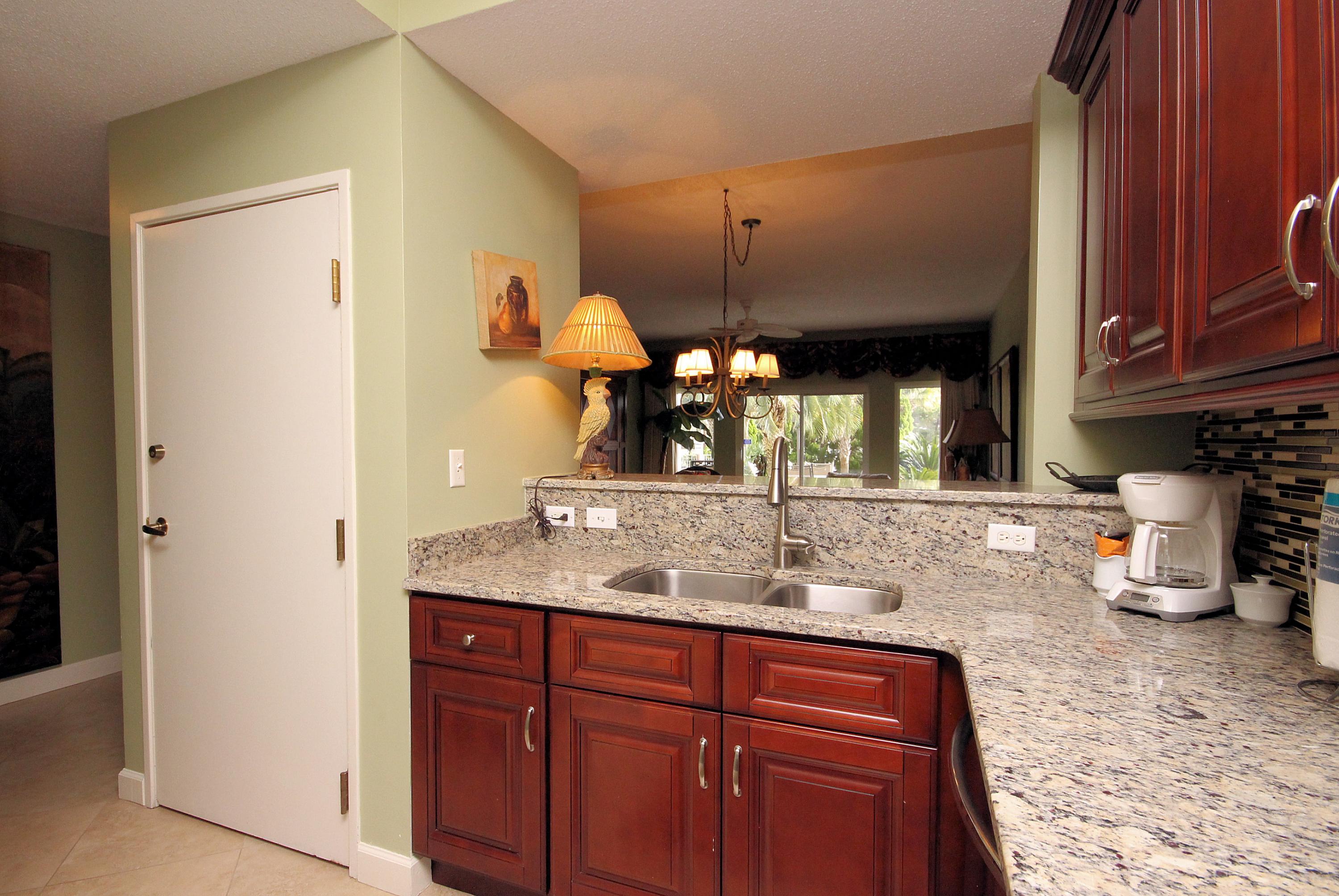 THE SUMMIT AT TOPS'L - Residential
