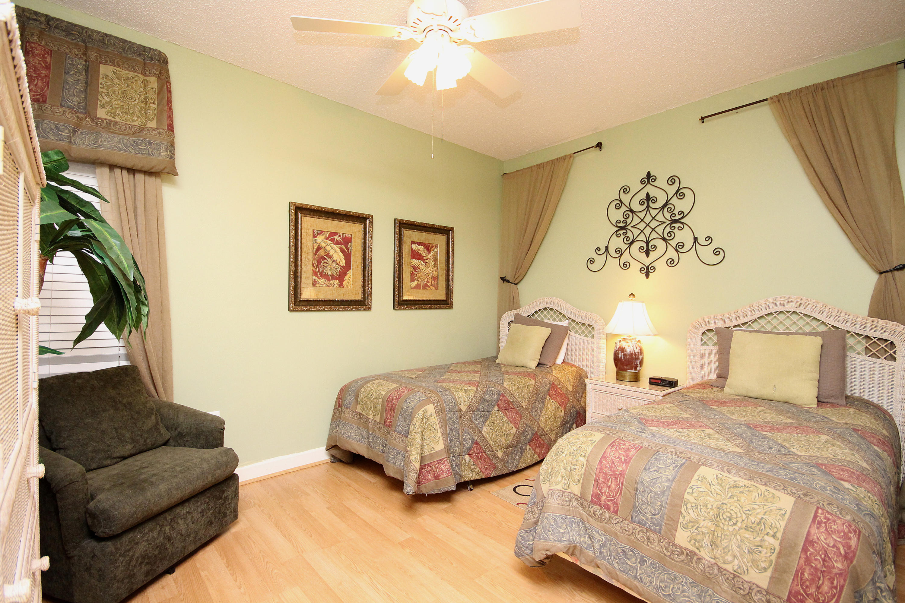 THE SUMMIT AT TOPS'L - Residential