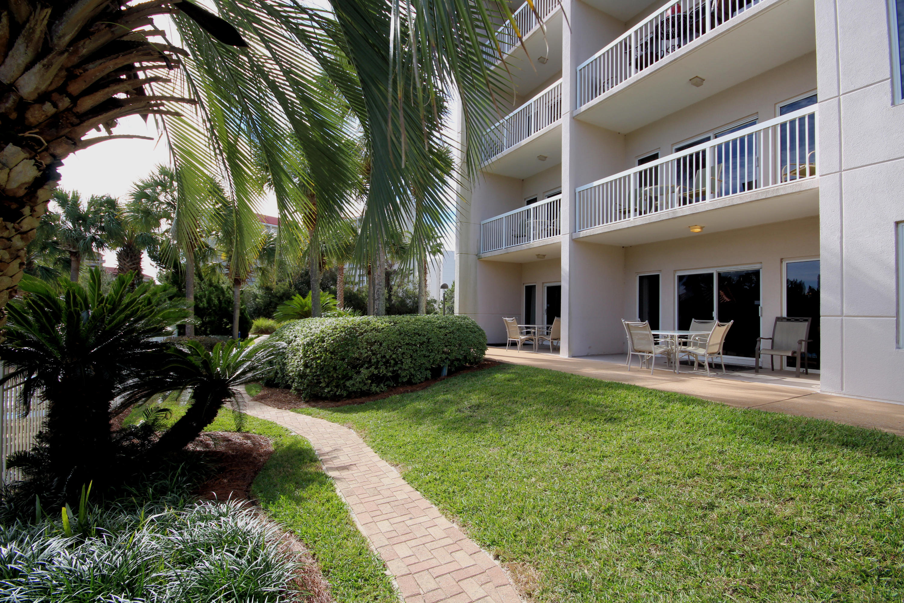 THE SUMMIT AT TOPS'L - Residential