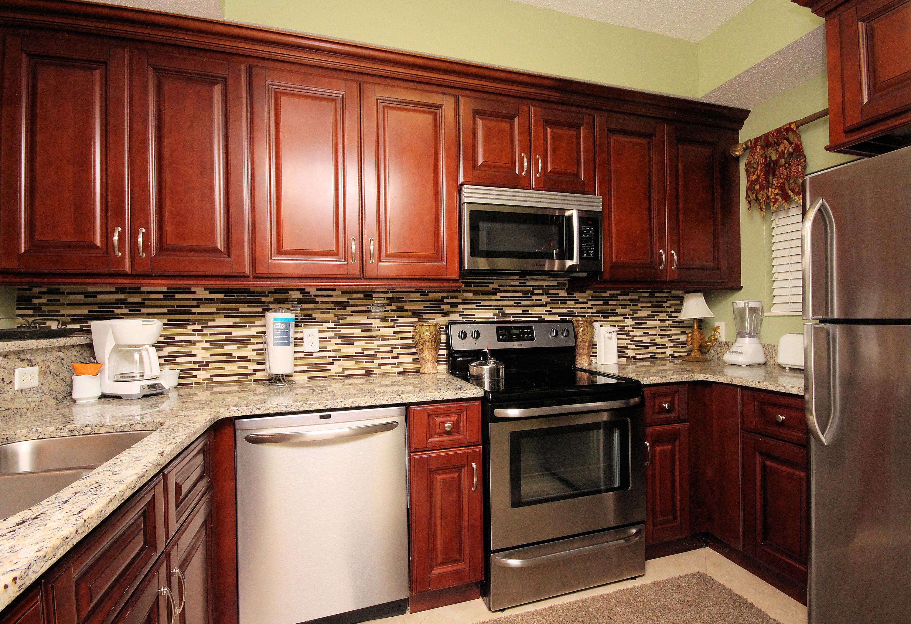 THE SUMMIT AT TOPS'L - Residential