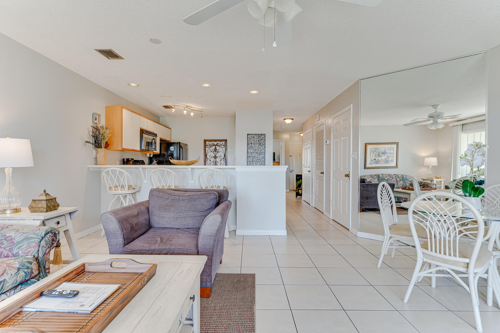 SEASCAPE CONDO PH 7 - Residential