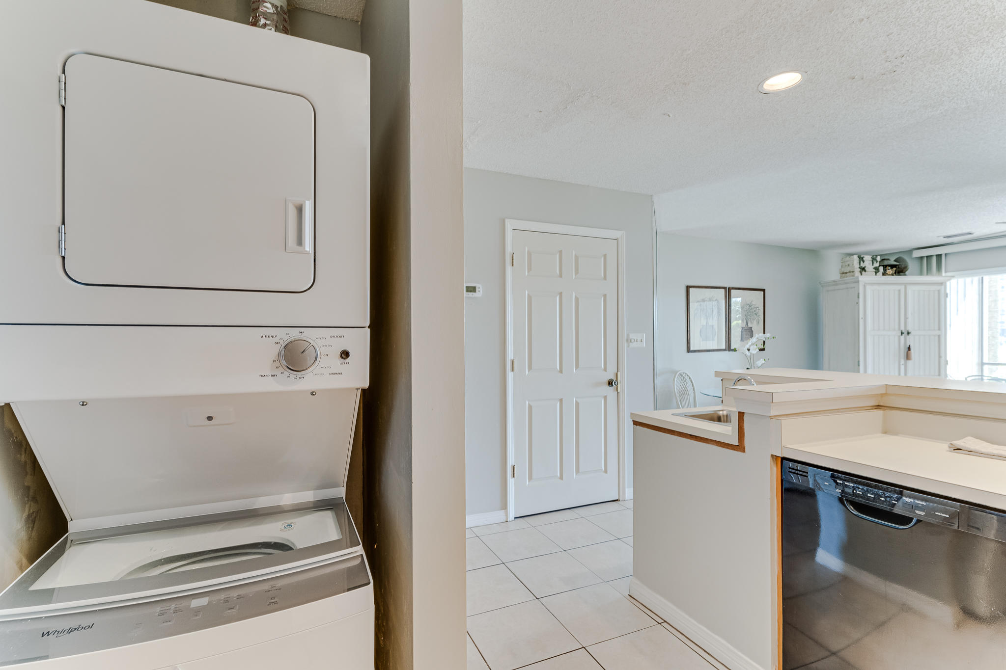 SEASCAPE CONDO PH 7 - Residential