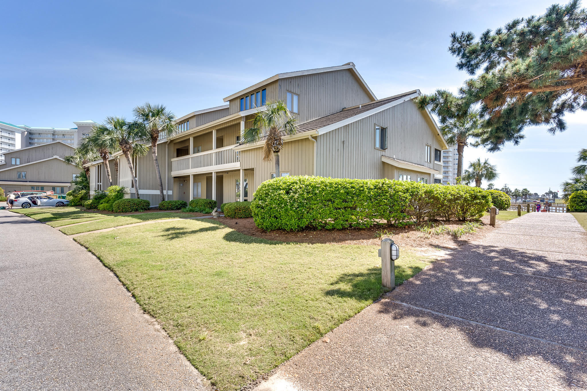 SEASCAPE CONDO PH 7 - Residential