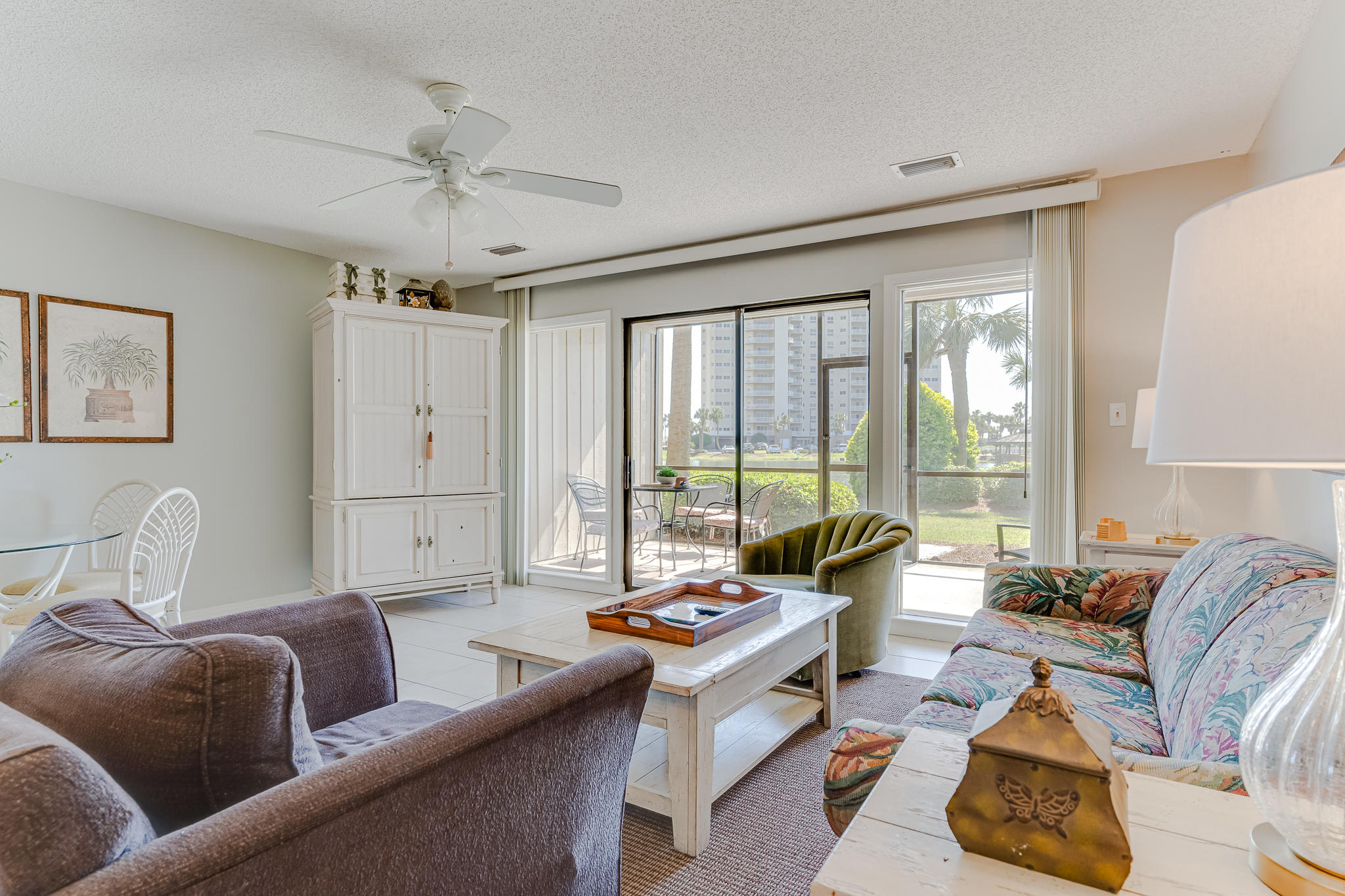 SEASCAPE CONDO PH 7 - Residential