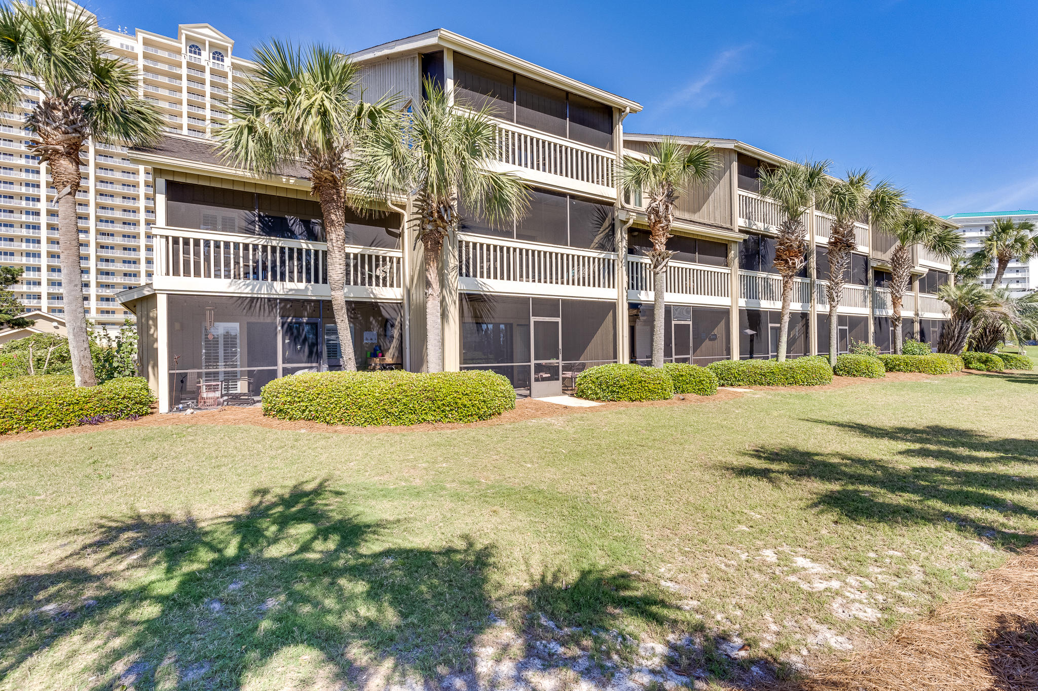 SEASCAPE CONDO PH 7 - Residential