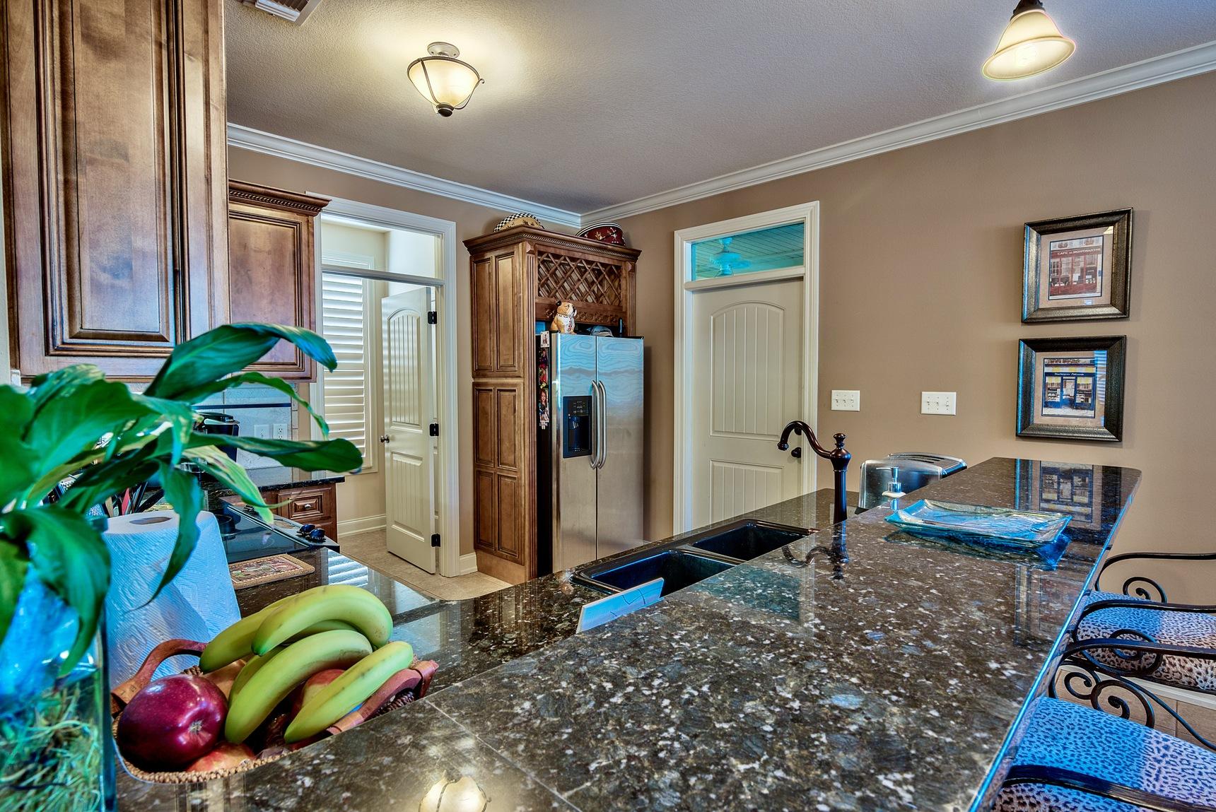 HAMMOCK BAY - Residential