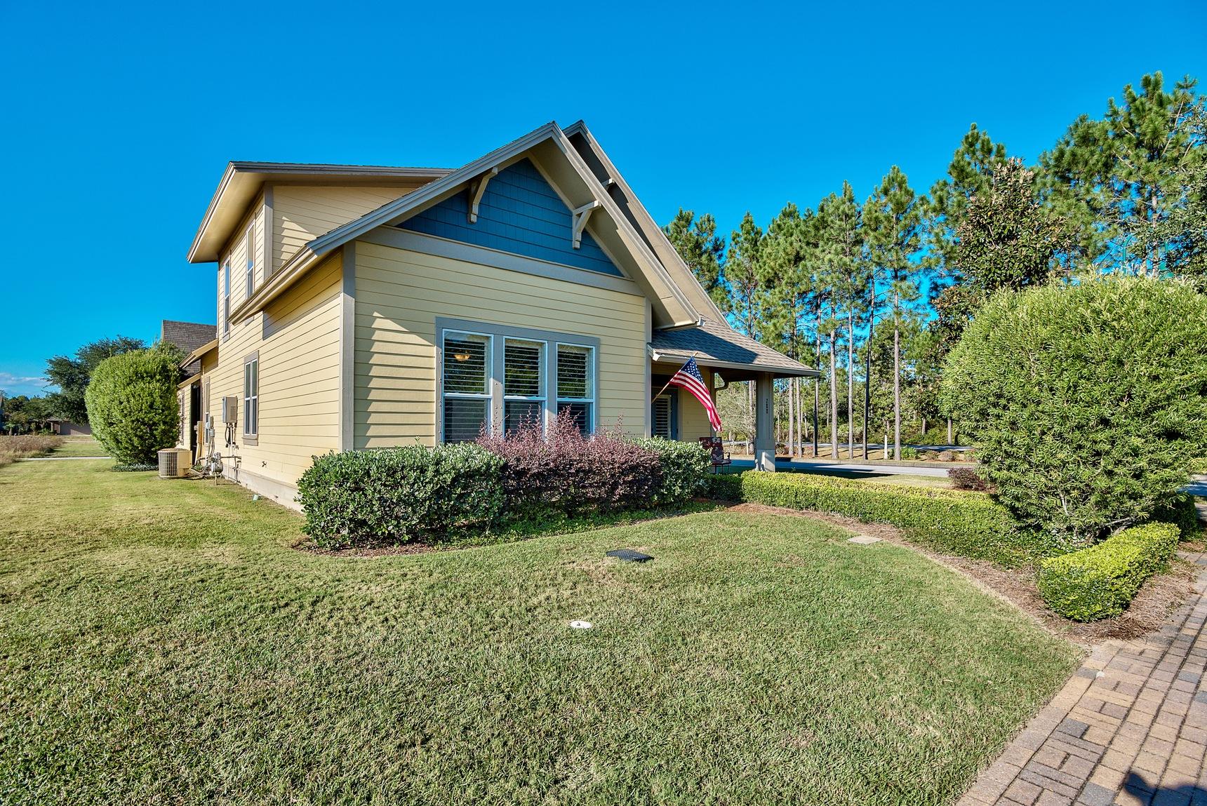 HAMMOCK BAY - Residential