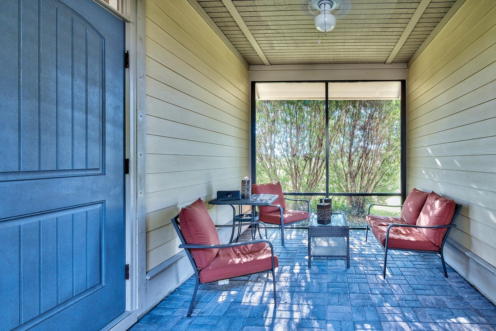 HAMMOCK BAY - Residential