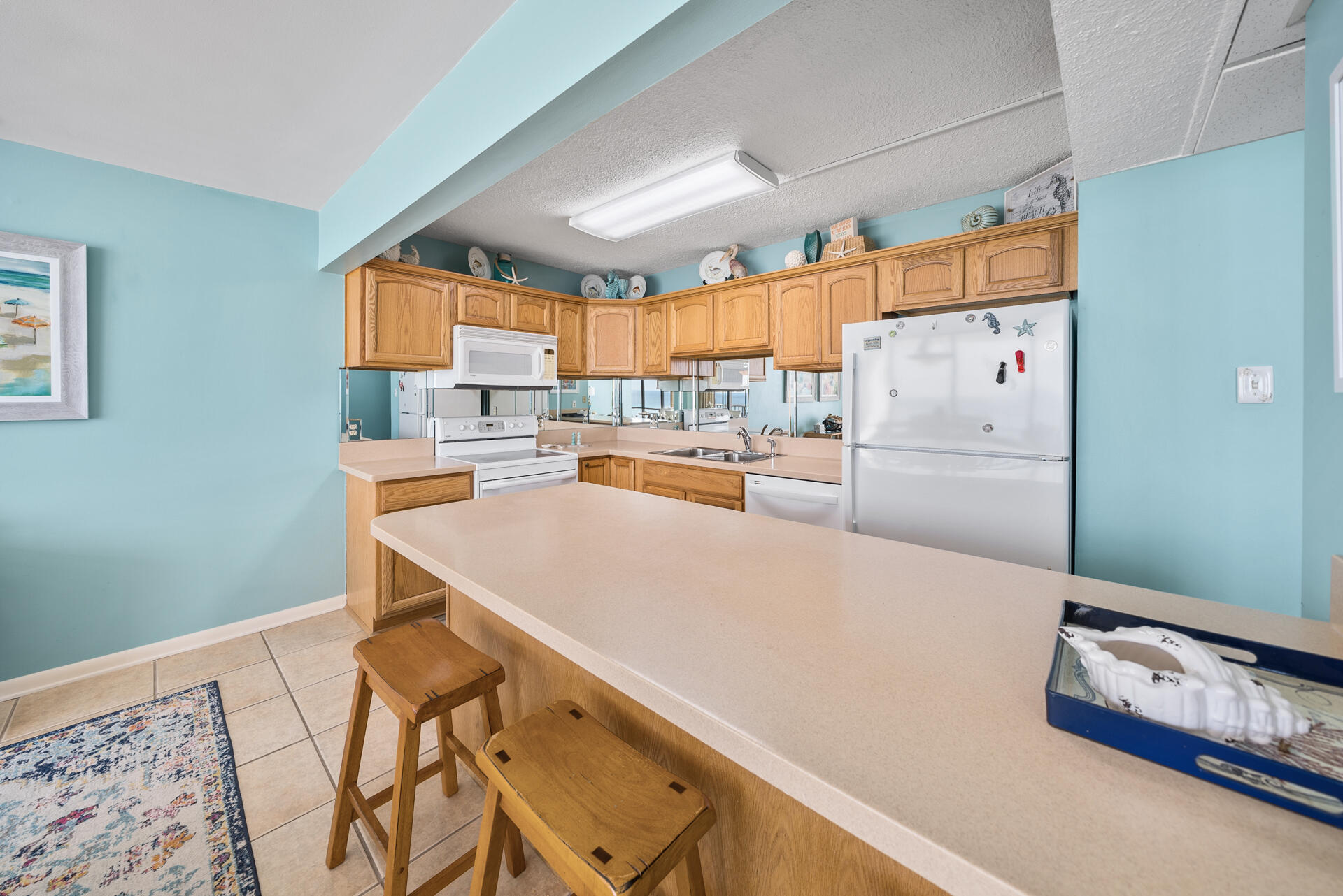 EDGEWATER - Residential