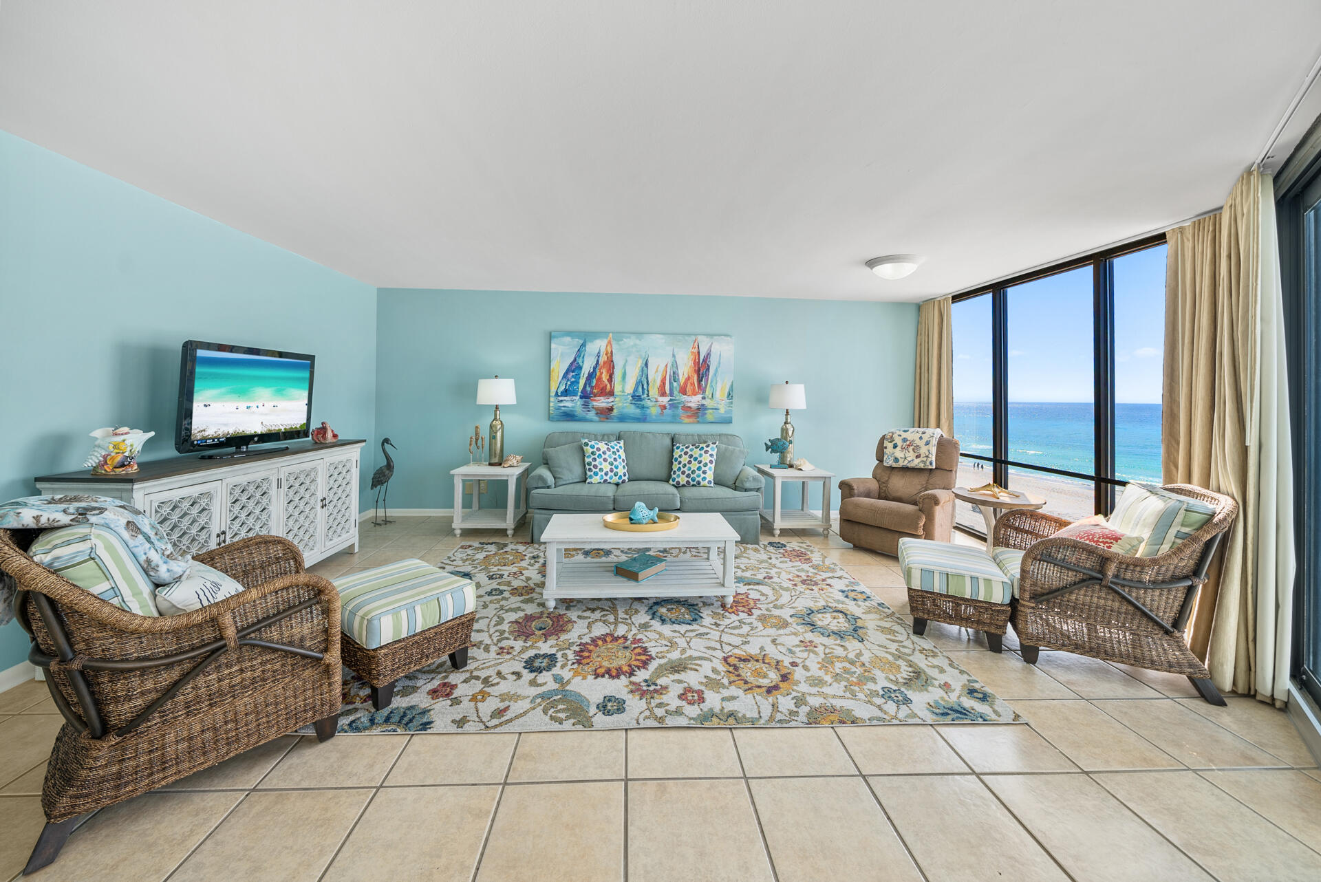 EDGEWATER - Residential