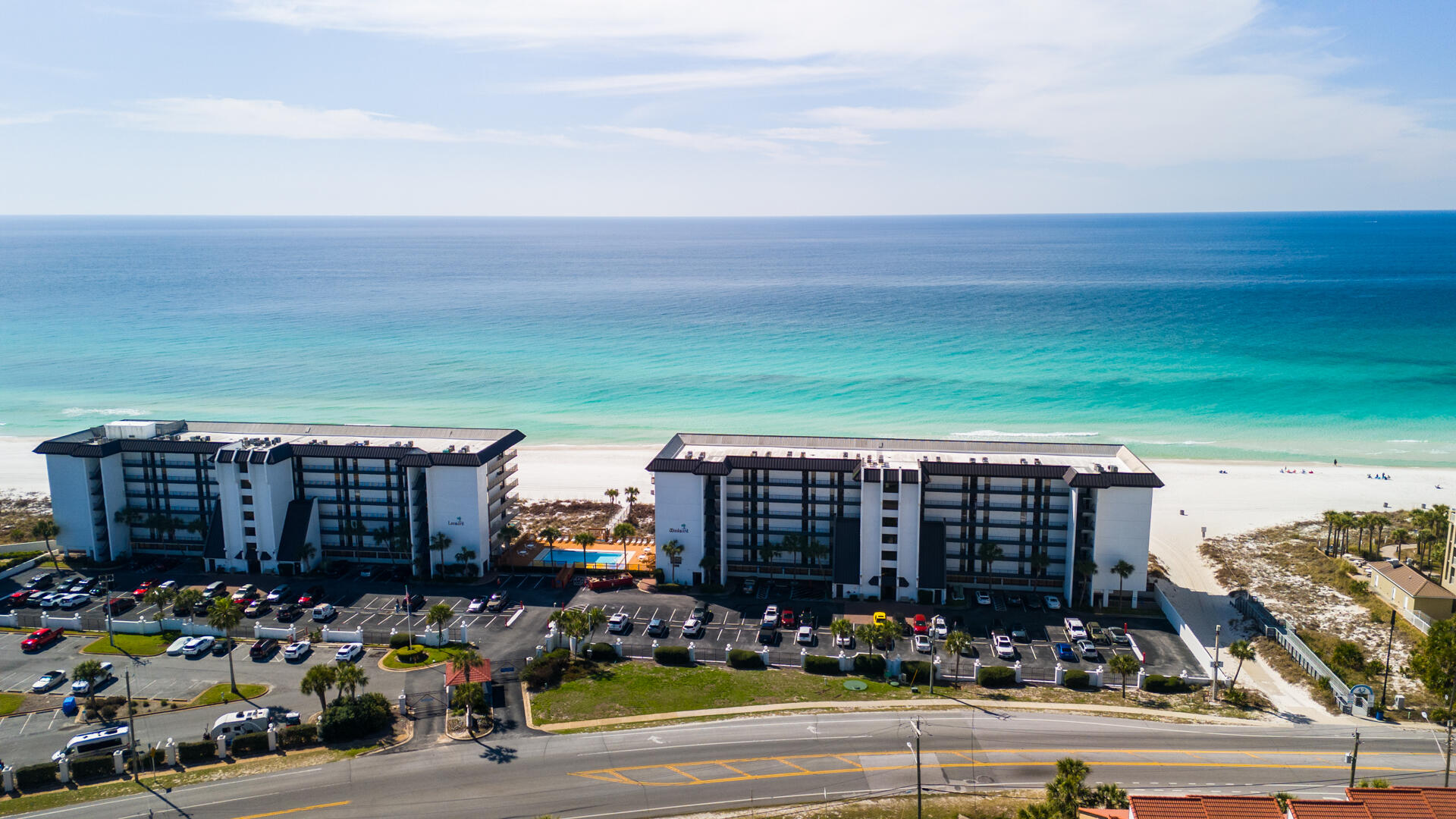 EDGEWATER - Residential
