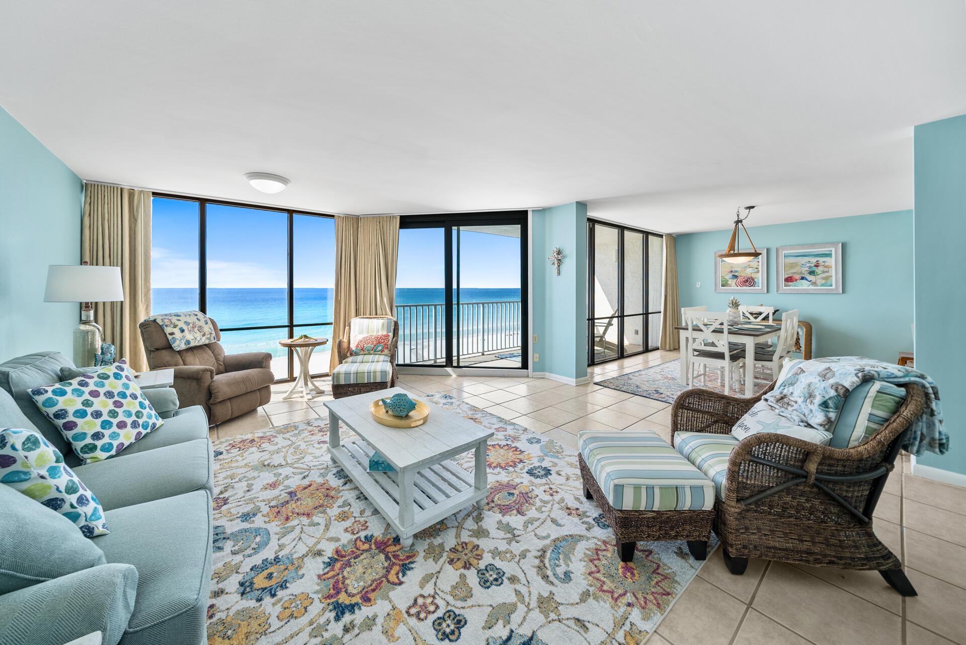 EDGEWATER - Residential