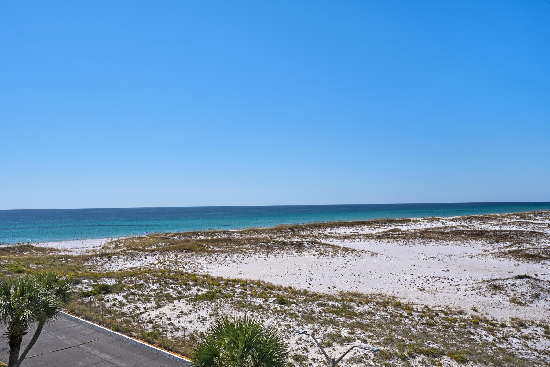 EL MATADOR CONDO - Residential