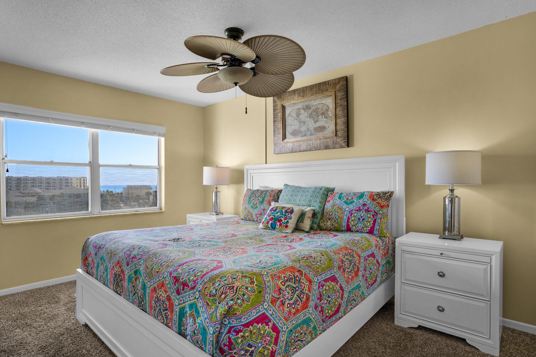 EL MATADOR CONDO - Residential