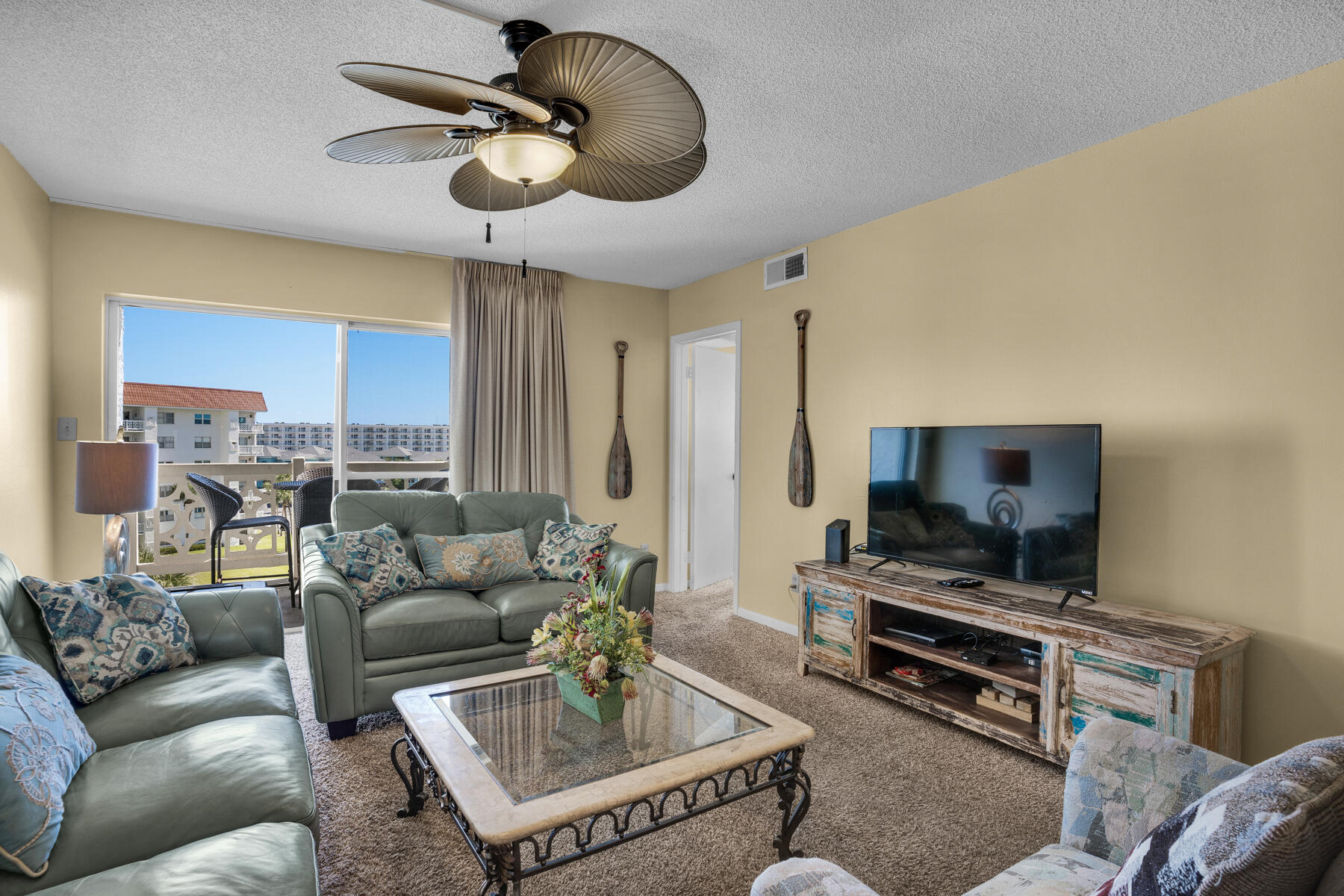 EL MATADOR CONDO - Residential