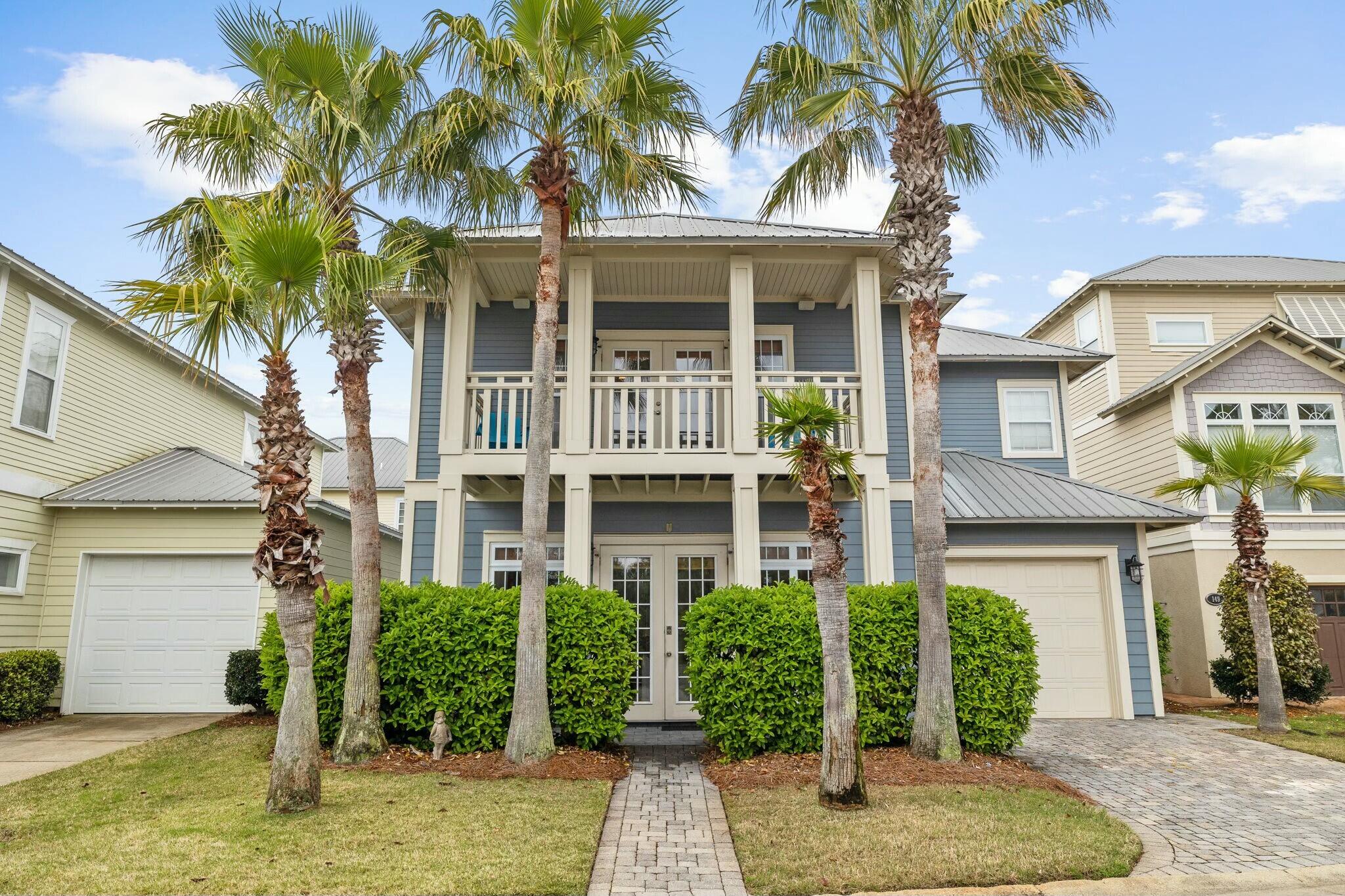 EMERALD WATERS VILLAGE - Residential