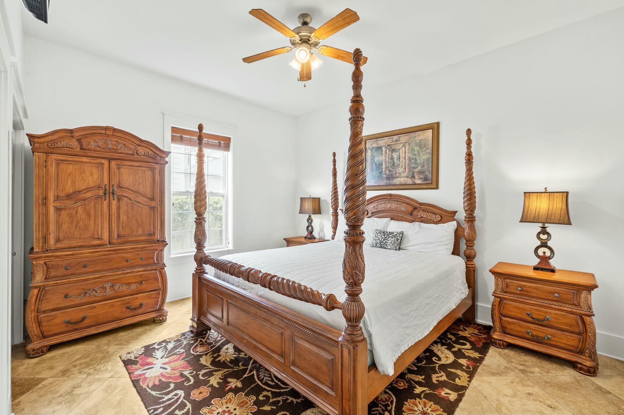 EMERALD WATERS VILLAGE - Residential