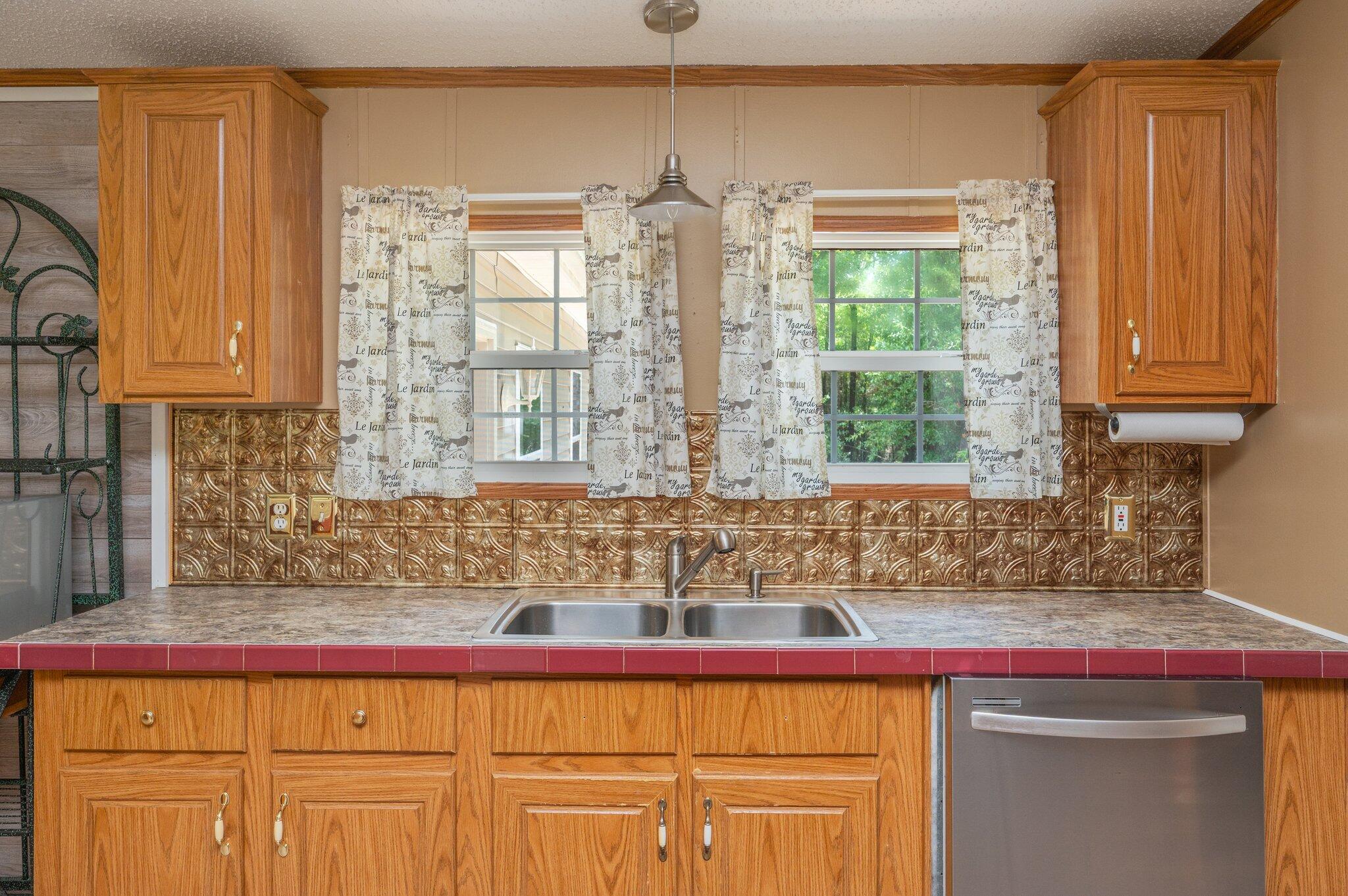KIMBERLY ESTATES - Residential