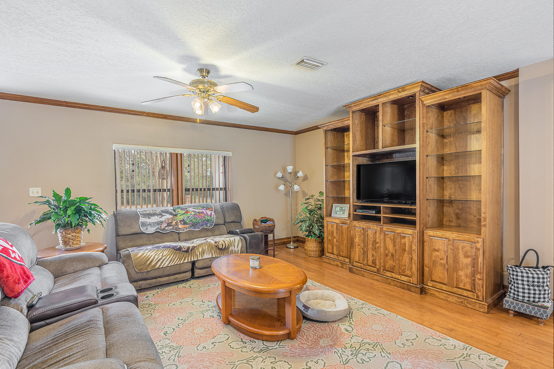 INWOOD ESTATES - Residential