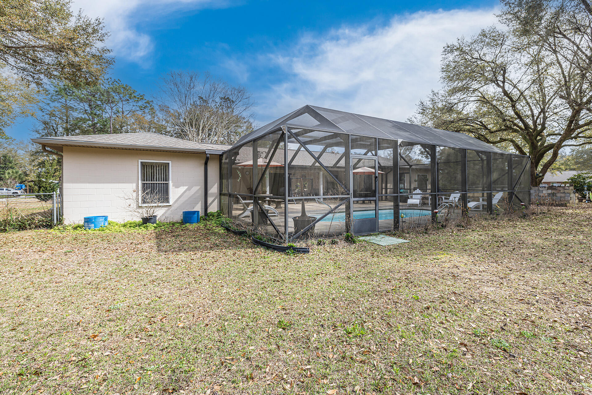 INWOOD ESTATES - Residential